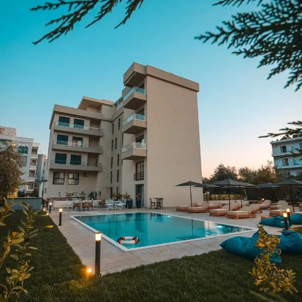 The Blue Wave Hotel，位于希马拉的酒店