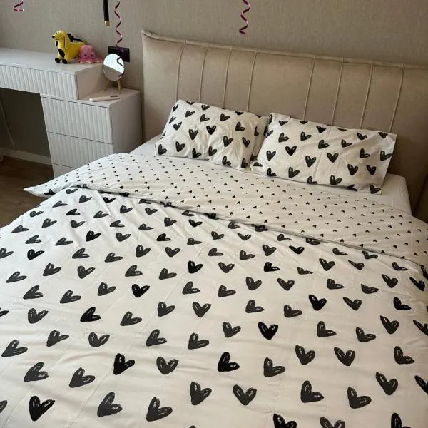 My bee apt，位于克列缅丘格的酒店