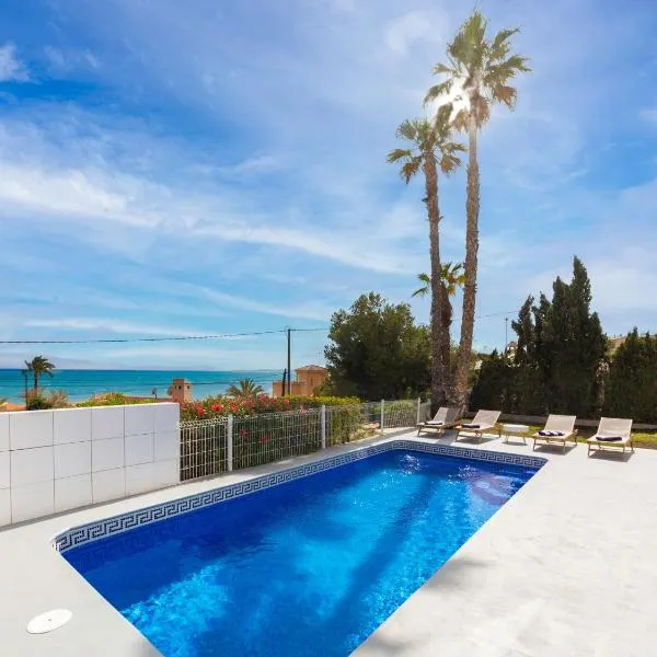 Chalet with sea view in Alicante，位于坎佩略的酒店