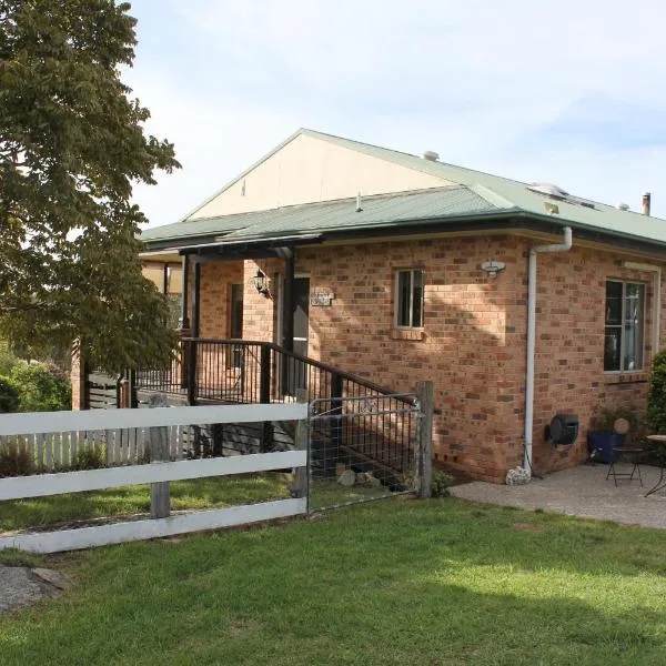 Bryn Glas Farm Stay，位于莫鲁亚的酒店