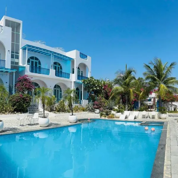 Santorini Villa Cam Ranh，位于金兰的酒店