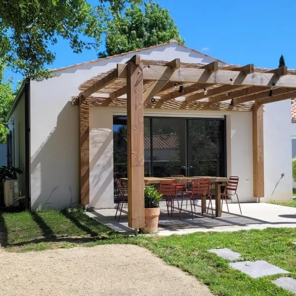 Maison à la campagne proche de La Rochelle，位于Sainte-Soulle的酒店