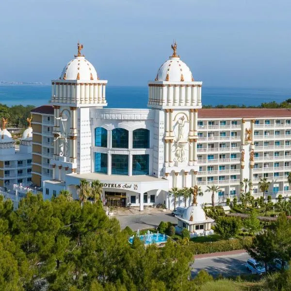Oz Hotels Sui，位于阿拉尼亚的酒店