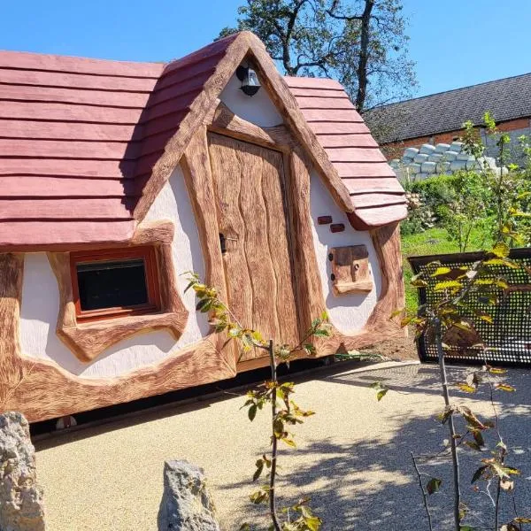 Glamping Na Vrhu，位于Višnja Gora的酒店