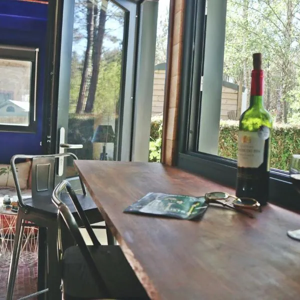 Tiny House Nouvelle annonce Boho Ocean，位于Naujac-sur-Mer的酒店