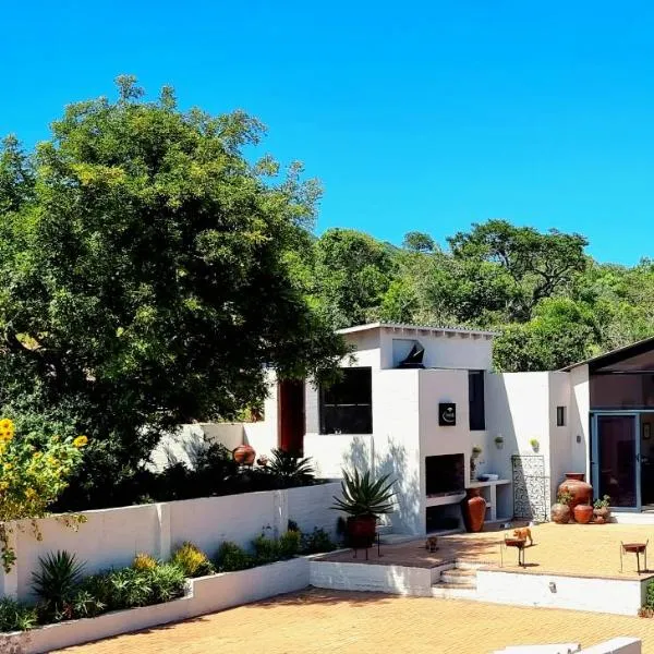 Graceland Eco Retreat，位于马格巴斯科鲁夫的酒店
