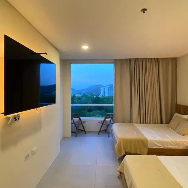 Apartamento inteligente dotado para vacacionar y vivir，位于圣玛尔塔的酒店