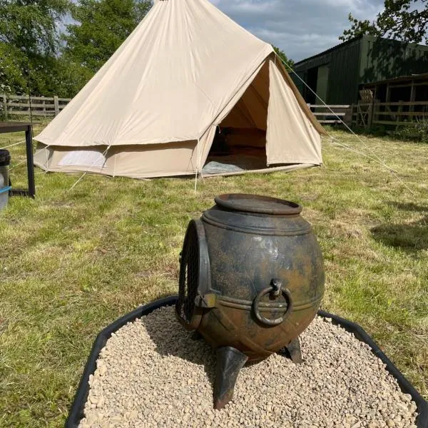 The Paddock Glamping，位于Barmby on the Moor的酒店