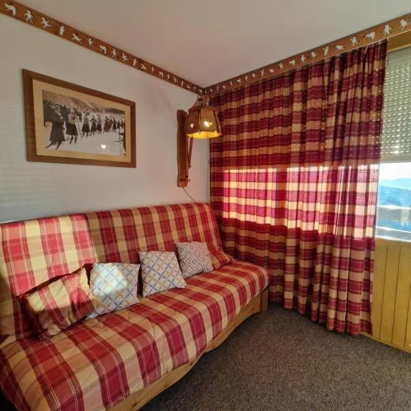 "Montagne Station Prapoutel" Vue Panoramique，位于Les Adrets的酒店