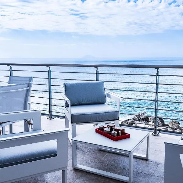 Casa vacanza Paradiso sul mare a Brolo，位于布罗洛的酒店