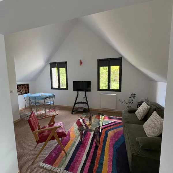 Studio Fourchaume，位于沙布利的酒店
