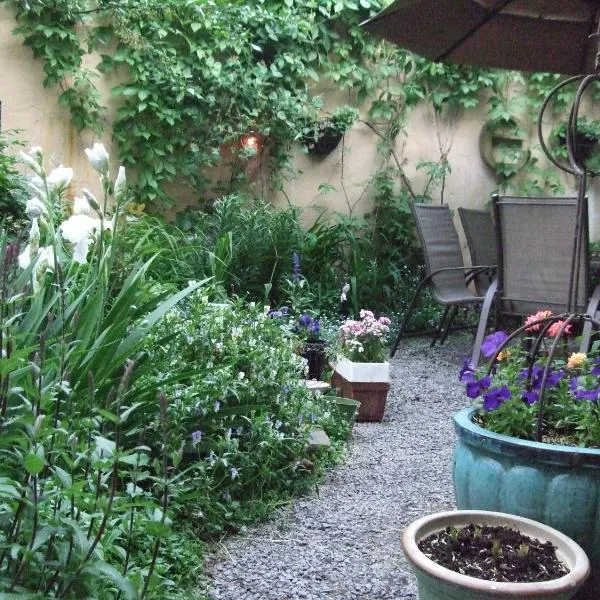 乐253号住宿加早餐旅馆，位于魁北克市的酒店