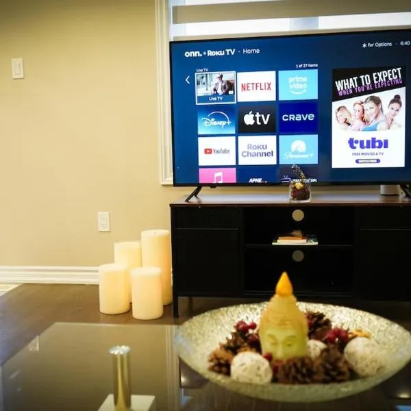 Stunning fully furnished detached house 4 Bed Retreat, with complete privacy and comfort, WiFi & Full Kitchen，位于巴黎的酒店