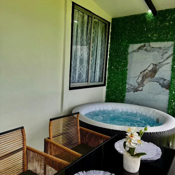 Mini Casa Aura，位于福尔图纳的酒店