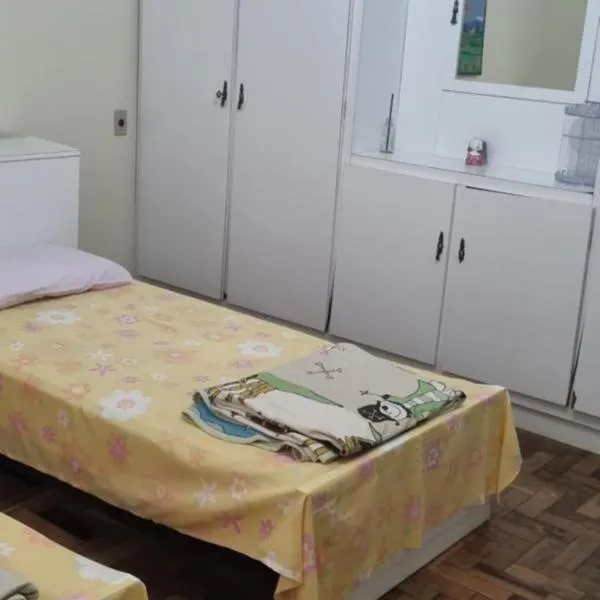 Pousada Senda do Sol - quarto 03，位于伊拉蒂的酒店