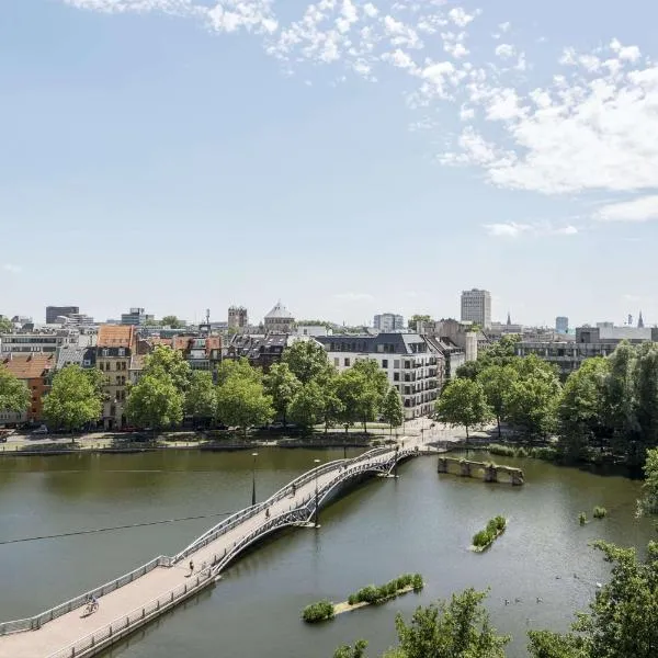 科隆媒体公园NH酒店，位于科隆的酒店