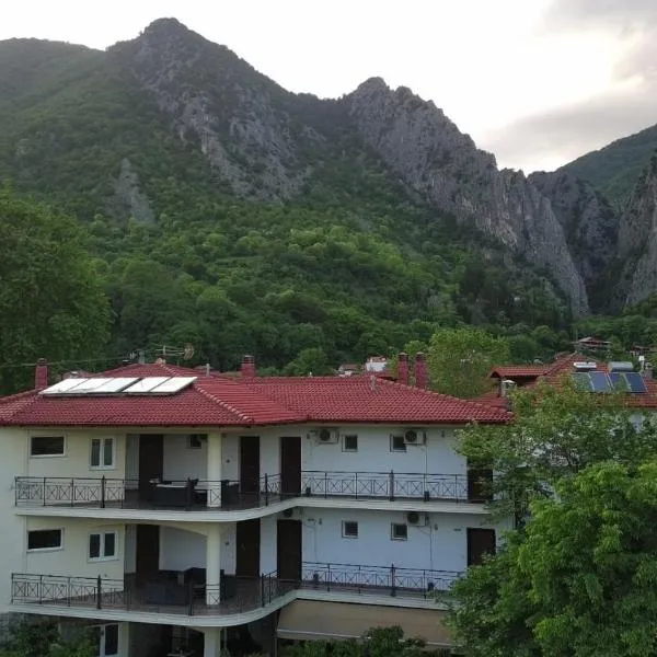 Enastron Hotel，位于卡托劳塔翁的酒店