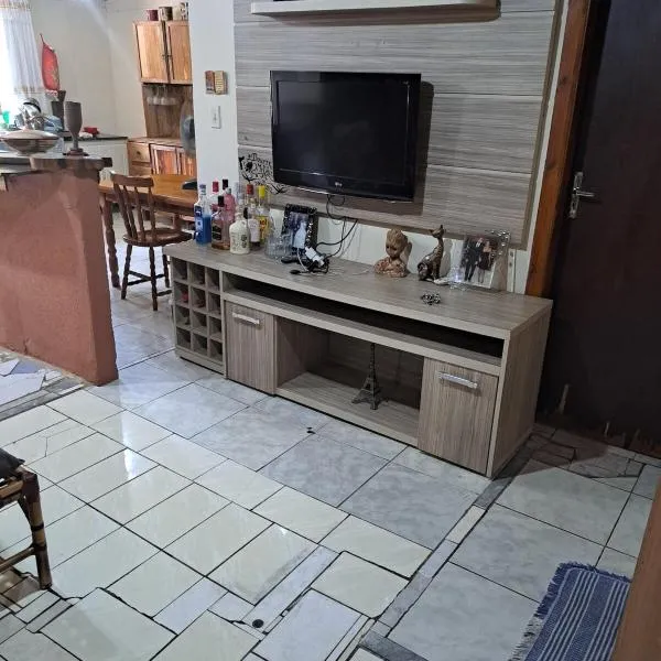 Chácara gratidão a Deus，位于莫雷蒂斯的酒店