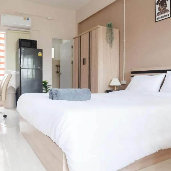 Relax Inn DMK，位于Lak Si的酒店