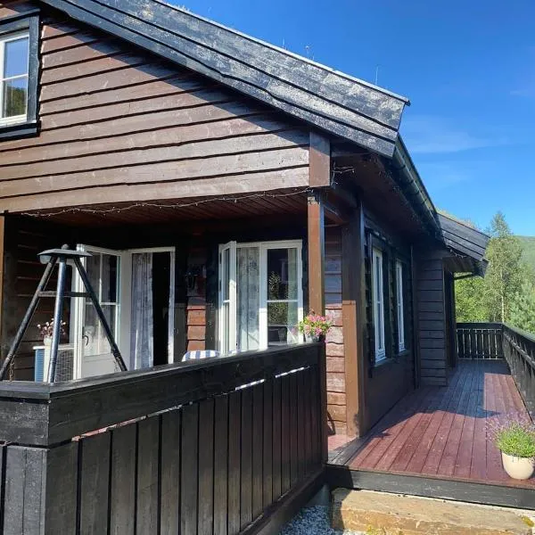 Cozy cabin in Eikedalen，位于Eikedalen的酒店