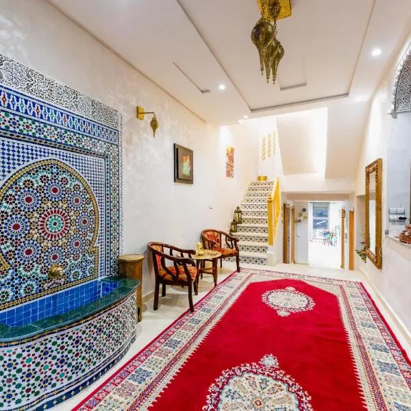 Riad Les Champs De Fès，位于非斯的酒店