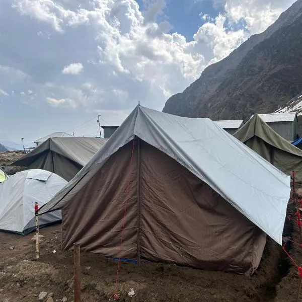 Kedarnath base camp，位于Kedārnāth的酒店