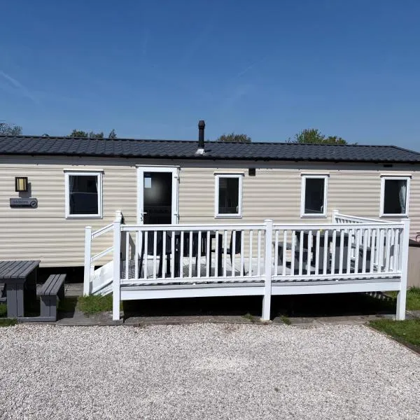 McCanns Caravan Marton Mere，位于布莱克浦的酒店