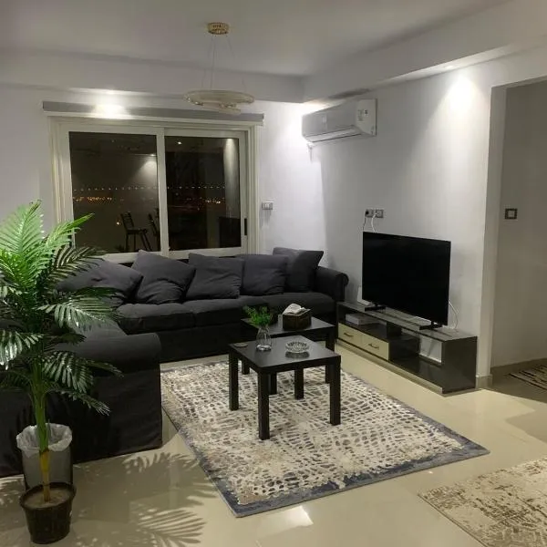 Madinaty modern cozy apartment，位于Madinaty的酒店