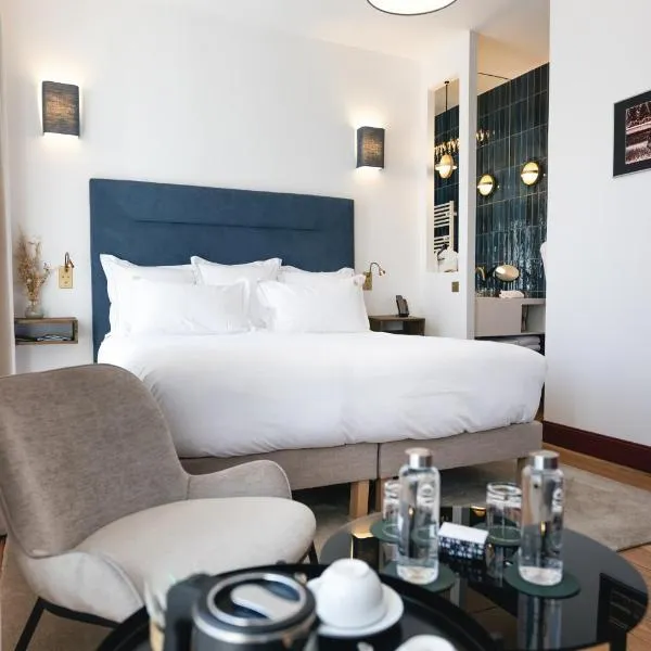 Villa Lorenzo Chambres & Restaurant Barcelonnette Hotel，位于巴斯洛内特的酒店