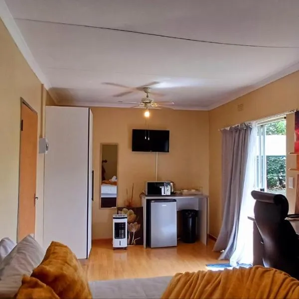 Risima guest house，位于肯普顿帕克的酒店