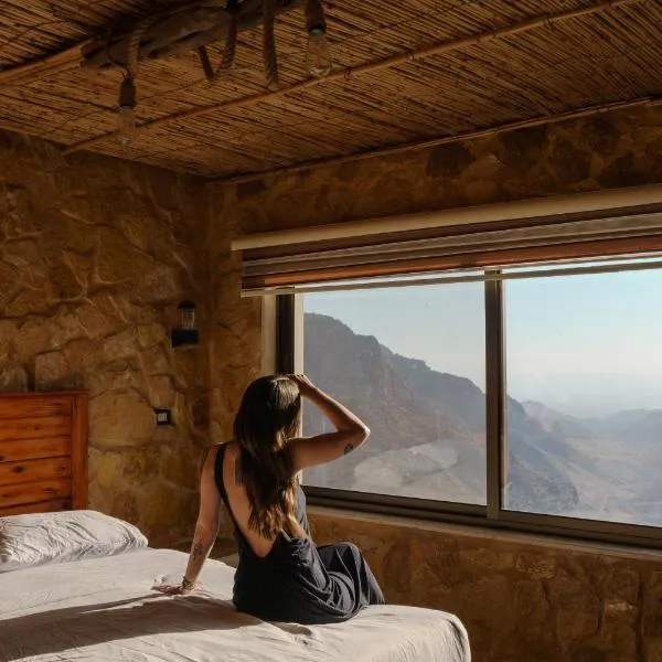 Dana Trail Hotel，位于达纳的酒店