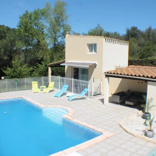 Gîte Les Amandiers，位于Villedubert的酒店
