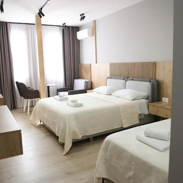 Sol Hotel，位于斯库台的酒店