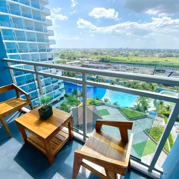 Azure North Staycation - Monaco 1030 Unit，位于圣费尔南多的酒店