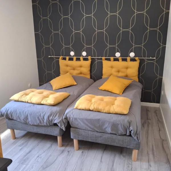 La maison d'à côté Chambre 1，位于Cuise-la-Motte的酒店
