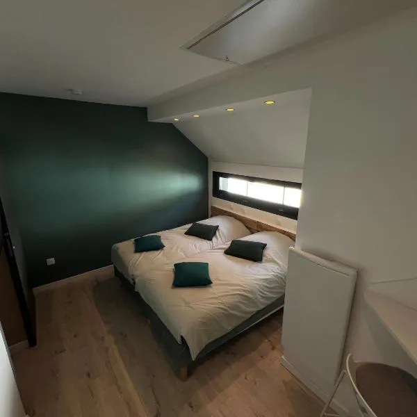 La Maison d'à Côté Chambre 4，位于Cuise-la-Motte的酒店