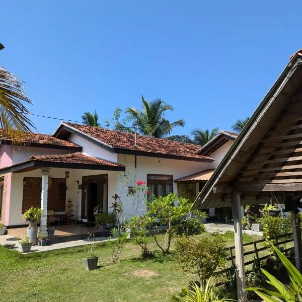 Aiden Homestay，位于帕西库达的酒店