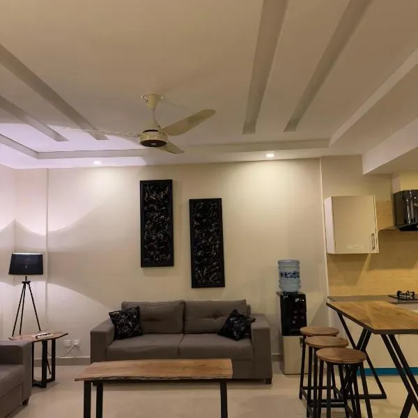 The Cubee Nest- Luxury 1BHK in Central Bahria Enclave，位于伊斯兰堡的酒店