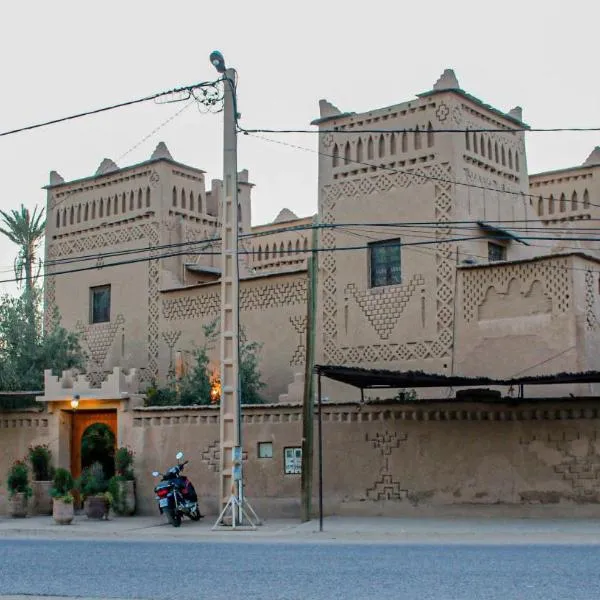 Kasbah Les Nomades，位于斯库拉的酒店
