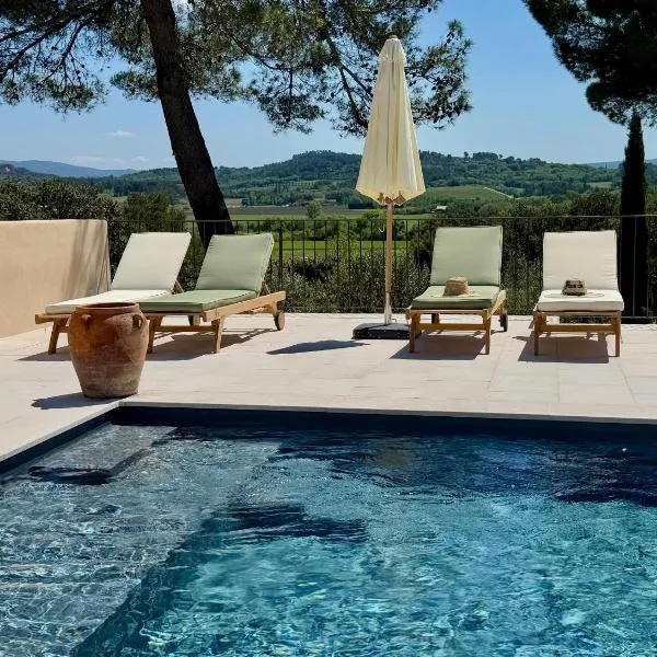 La Clé des Champs, Boutique hôtel & Spa - Le Mas de Garrigon，位于鲁西永的酒店