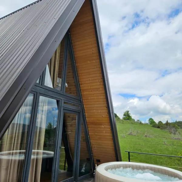 Under Sky House - Vikendica - Manjača，位于Ključ的酒店