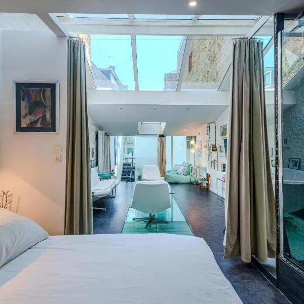 MODERN LOFT near BEACH，位于迪纳尔的酒店