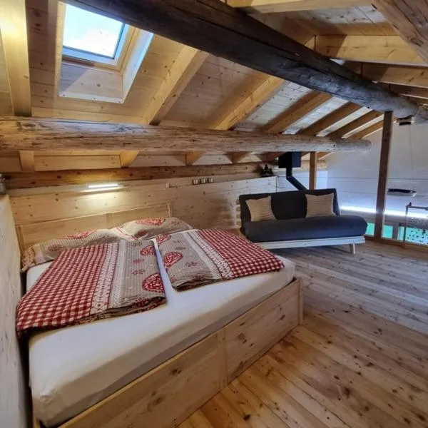 Bed&Breakfast La Sctalèta，位于Mesocco的酒店