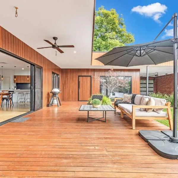 Villa Simone - Tranquil Hideaway in the Heart of Echuca，位于伊丘卡的酒店
