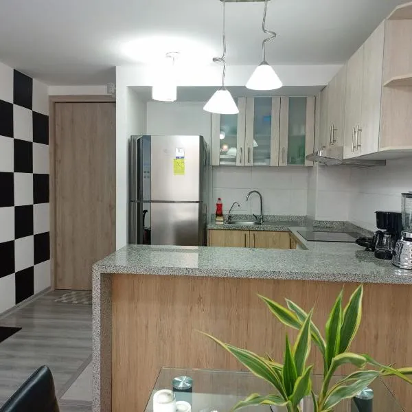 Departamento cerca de Solca, Embajada Americana y Estadio O，位于基多的酒店
