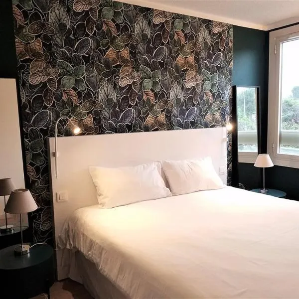 Brit Hotel Marseille Aéroport，位于雷庞讷米拉波的酒店