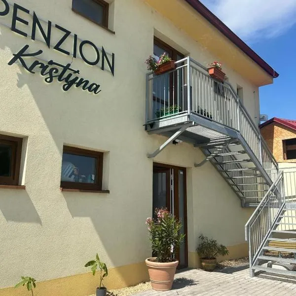 Penzion Kristýna，位于Hrušovany nad Jevišovkou的酒店