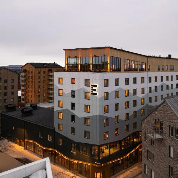 Elite Hotel Frost - Hotel & Spa，位于基律纳的酒店