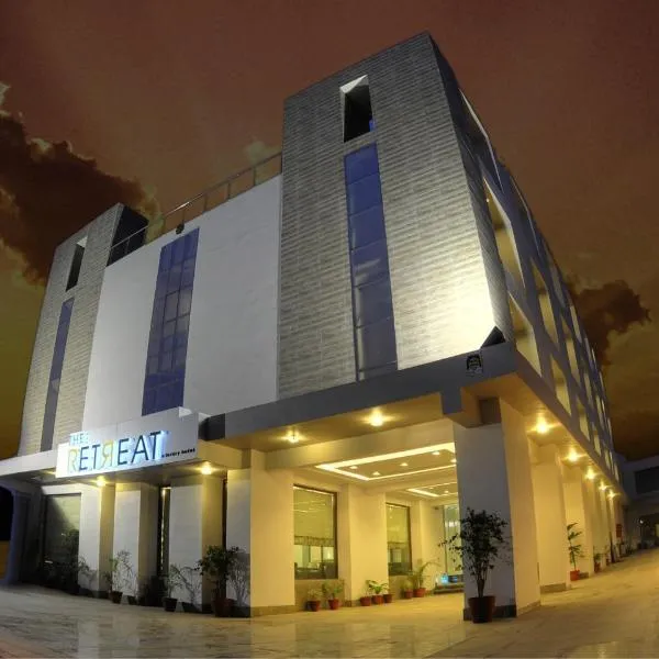 休闲酒店，位于Dayāl Bāgh的酒店