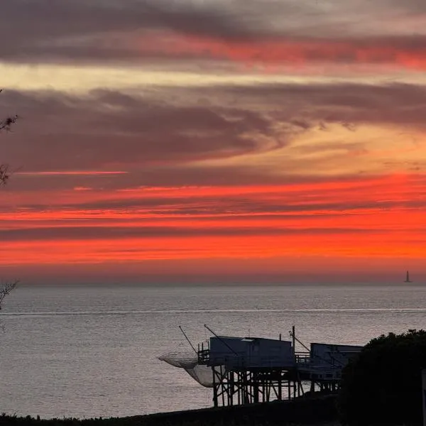 Vue panoramique，位于鲁瓦扬的酒店